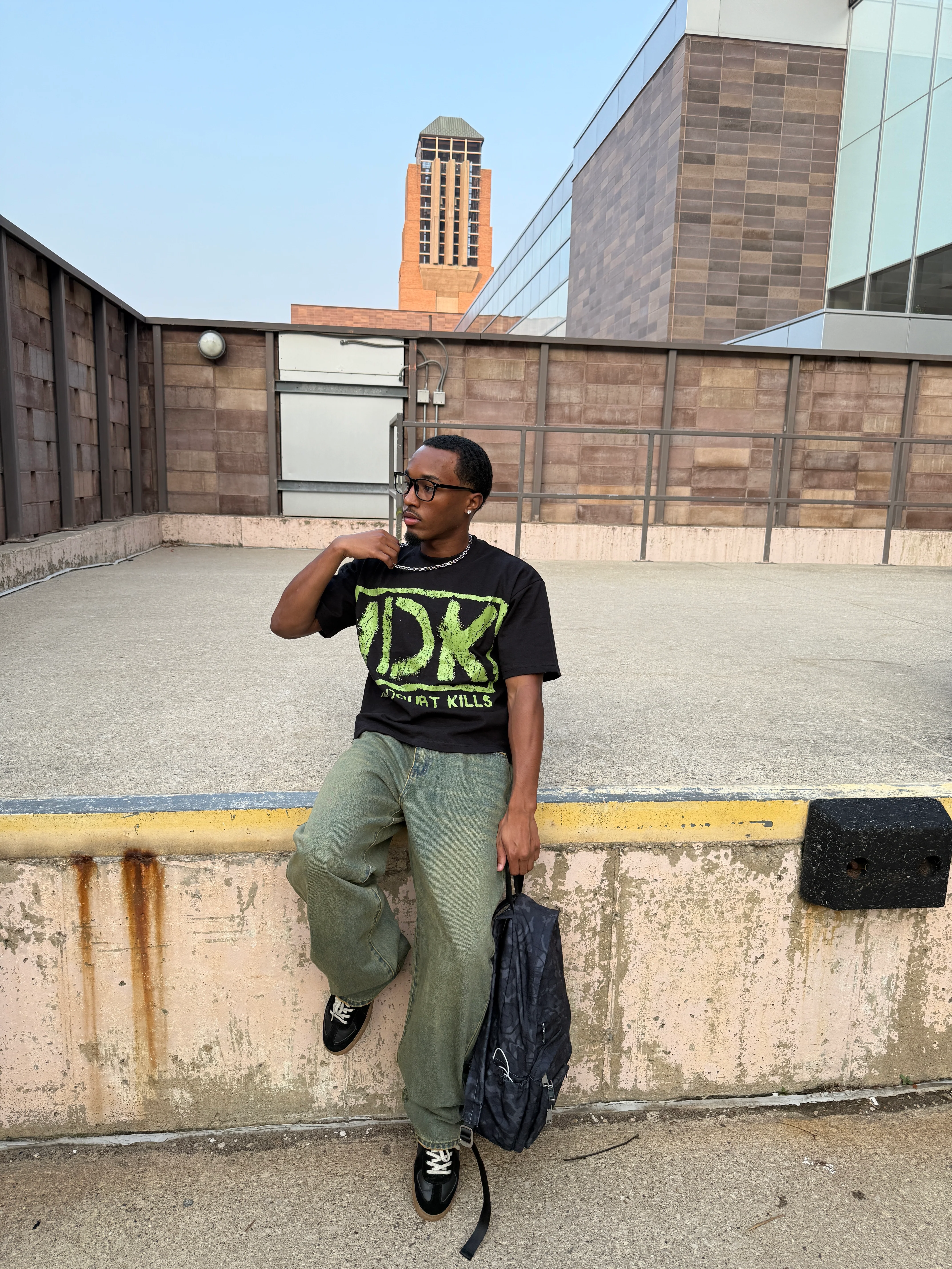IDK Vintage Tee - Image 4